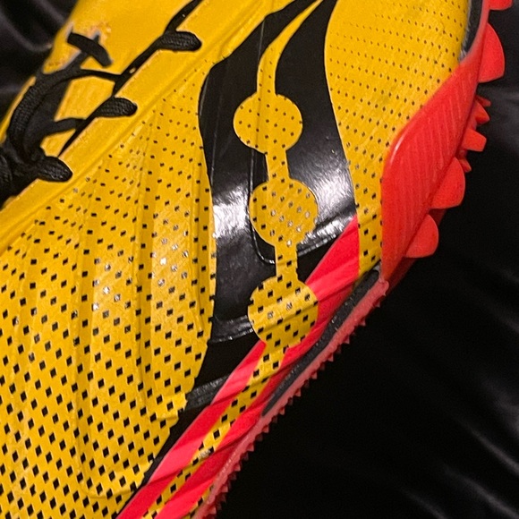 Saucony Women's Field Shoes - Black and Yellow - Picture 5 of 6